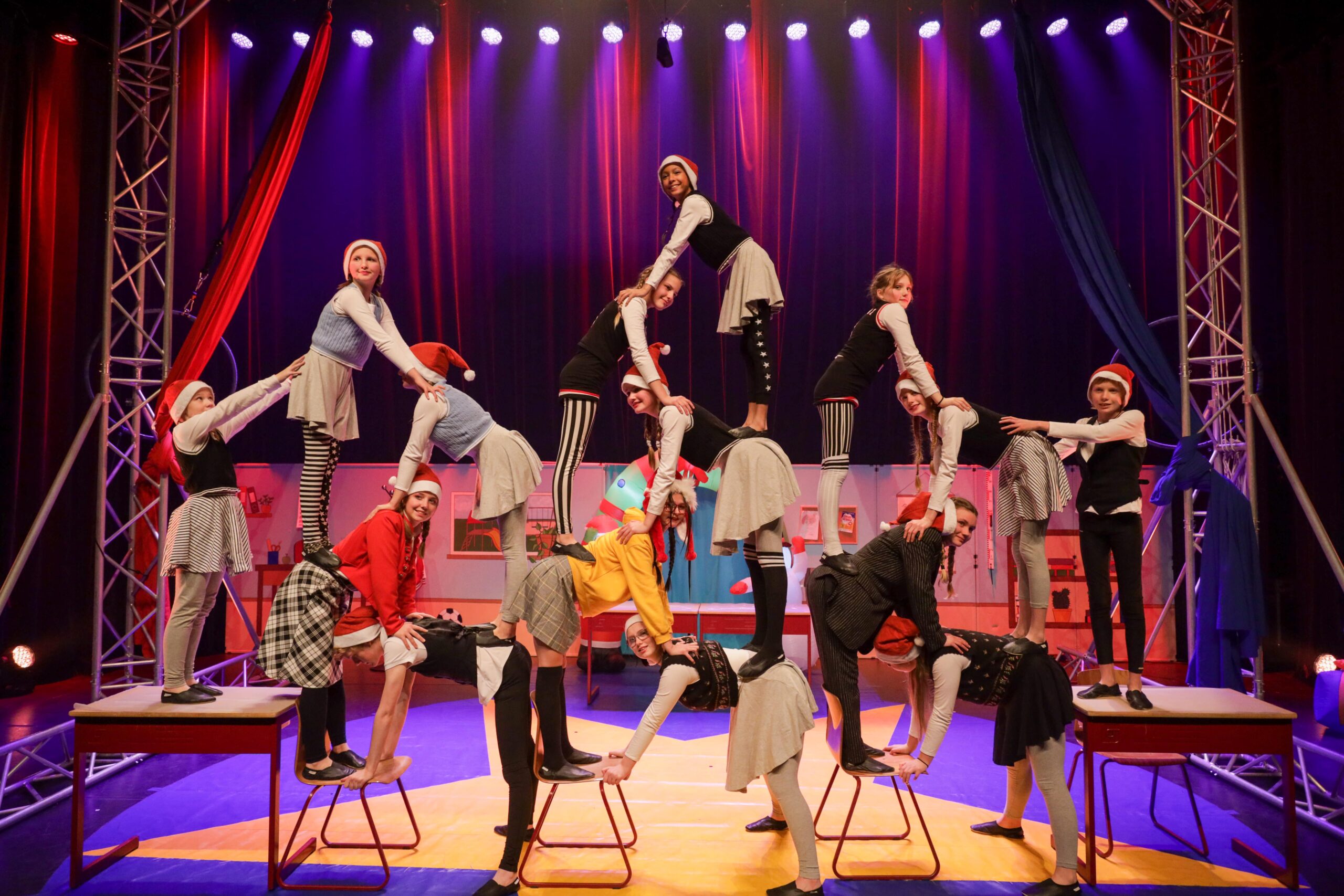 20221218_154135750_iOS-min